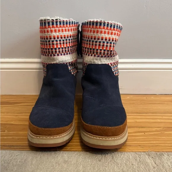 Toms Women's Navy and Multicolor Knit Boots - Picture 3 of 3